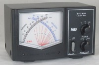 MFJ-892, GIANT X SWR/WATTMETER, 1.6-200MHz, 200W - Zoom